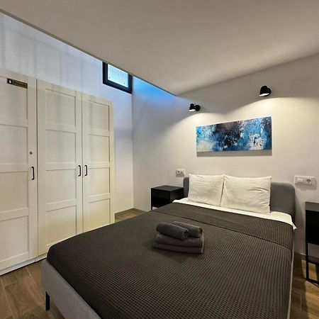 Aparthotel Melia Y Fuster 23C à Valence Extérieur photo