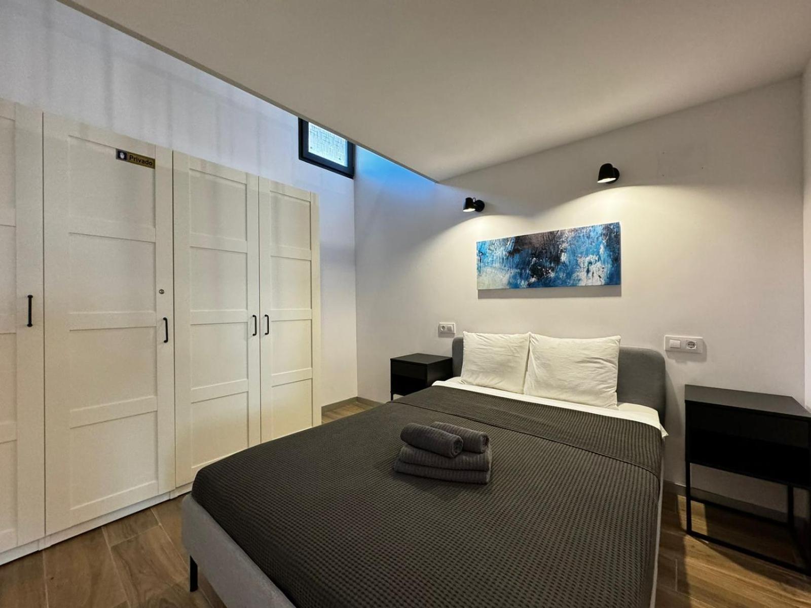 Aparthotel Melia Y Fuster 23C à Valence Extérieur photo