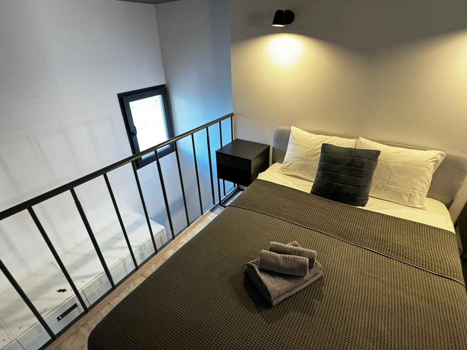 Aparthotel Melia Y Fuster 23C à Valence Extérieur photo