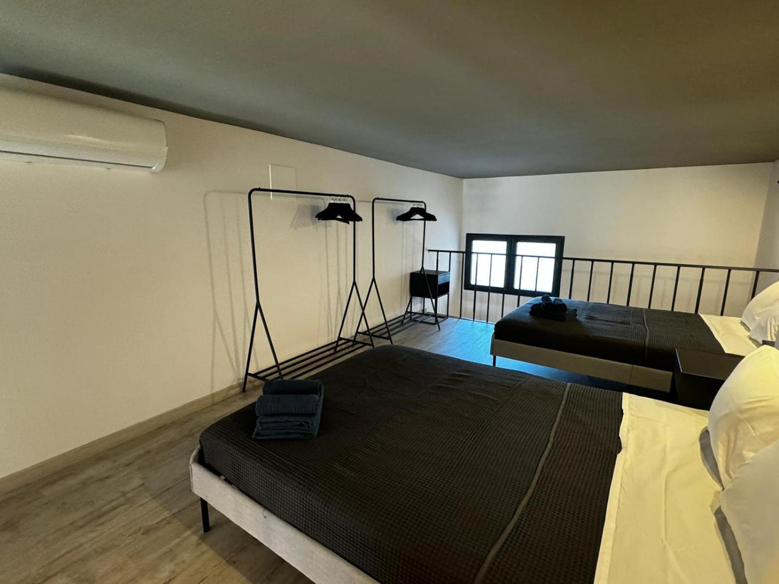 Aparthotel Melia Y Fuster 23C à Valence Extérieur photo